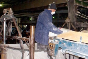 Обогатили аутсорсингом