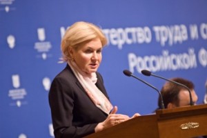 Голодец: лишение «богатых» стариков пенсий не обсуждается