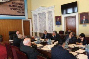 Руководителей регионов обвиняют в развале автотранспортной отрасли