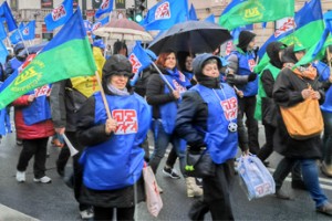 Польские учителя объявили о проведении общенациональной акции протеста