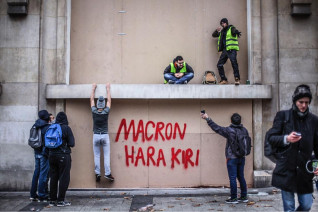 Желтые жилеты