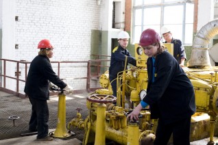 Увеличение лимита сверхурочной работы вызывает опасения у россиян