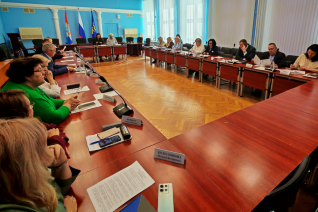 "Первичка" АВТОВАЗа инициировала рассмотрение вопроса об оплате труда в детских садах