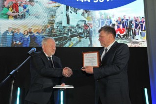 Горьковский автозавод и профсоюз – вместе по жизни