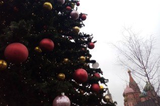 Новогодние каникулы в 2026–2027 годах: россияне отдохнут 11 дней