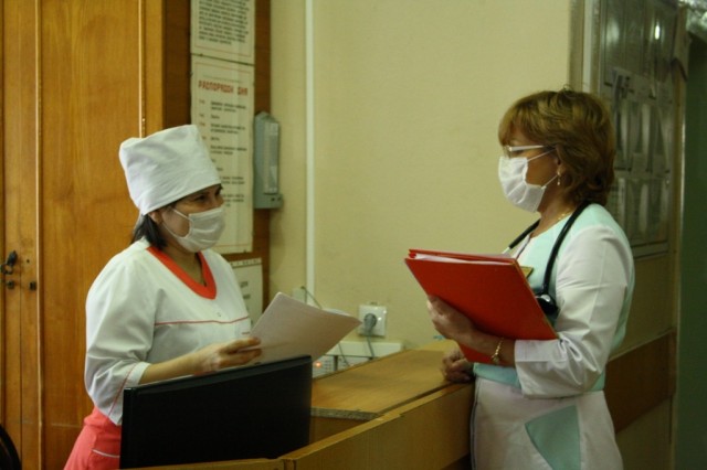 Профсоюз предлагает Минздраву не ужесточать финансовые санкции для медучреждений