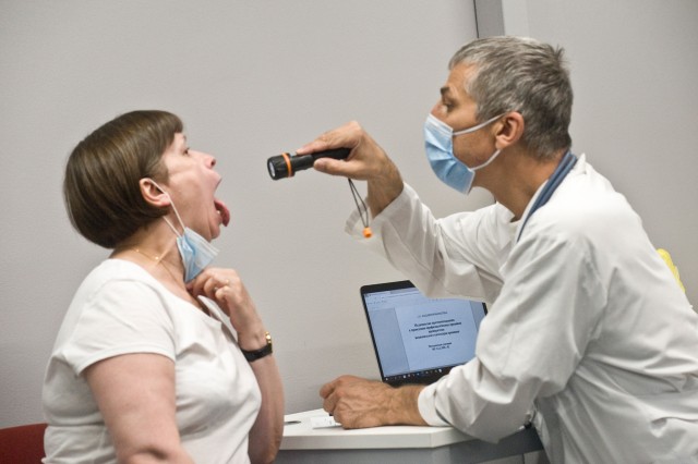 Выплату медикам коронавирусных компенсаций прокомментировали в отраслевом профсоюзе