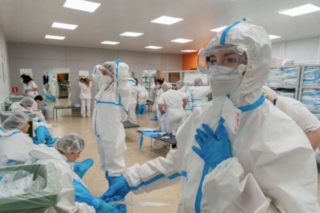 Решение продлить ковидные выплаты медикам принято с учетом профсоюзной позиции