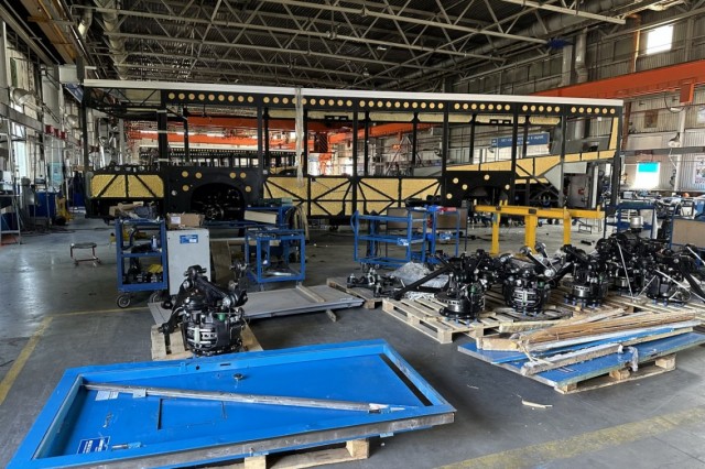 НЕФАЗ: модернизация производства и забота профкома