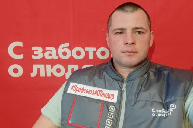 Уволен и восстановлен одновременно