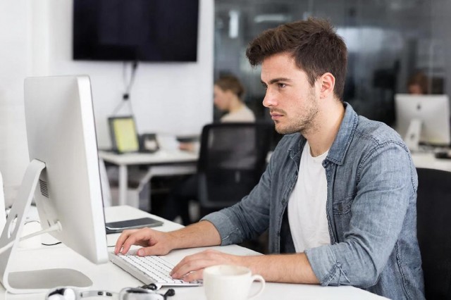 Зарплаты в IT-индустрии застыли на месте Зарплаты в IT-индустрии застыли на месте