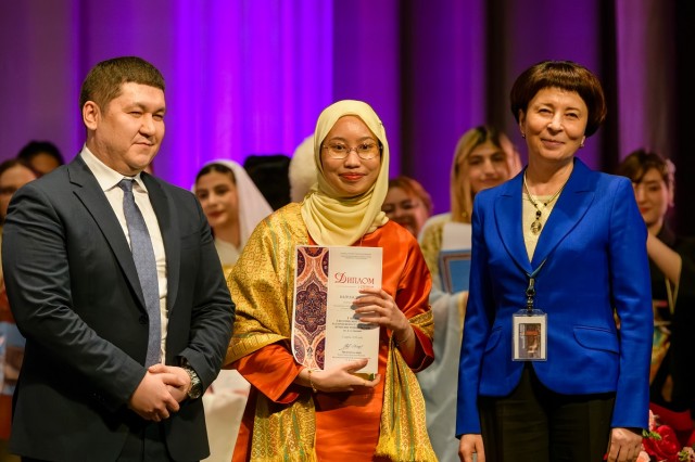 В СПбГУП прошел юбилейный вечер восточной поэзии В СПбГУП прошел юбилейный вечер восточной поэзии