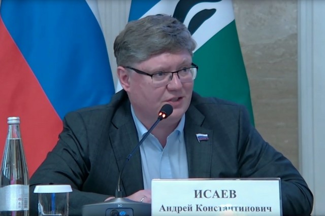 Андрей Исаев: Изменения в ТК сделают невозможной подмену трудовых отношений Андрей Исаев: Изменения в ТК сделают невозможной подмену трудовых отношений