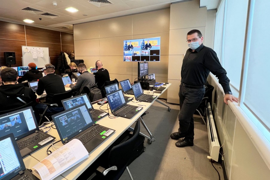 Мастер экранных технологий