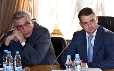 Безработица выходит на первый план