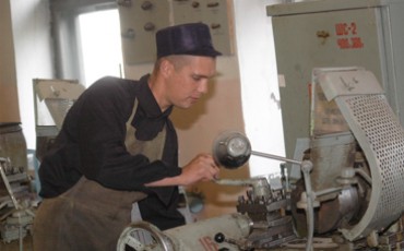 «Ростех» будет использовать труд осужденных «Ростех» будет использовать труд осужденных