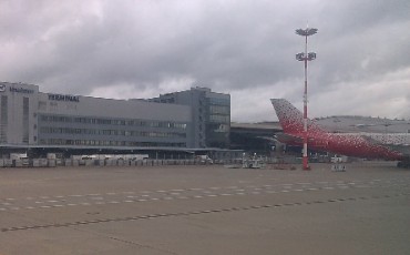 Дефицит пилотов грозит российской гражданской авиации