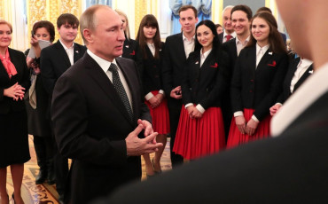 Путин высказался за увеличение практических занятий в колледжах