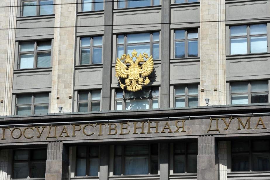 Бюджеты, бациллы, пилоты Бюджеты, бациллы, пилоты