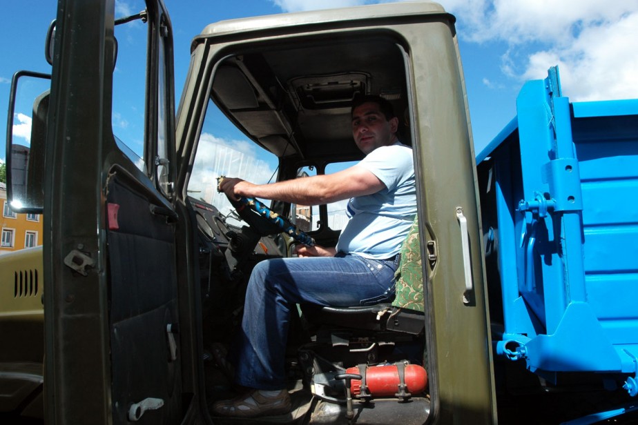 У нас тут на селе профсоюзников нет!