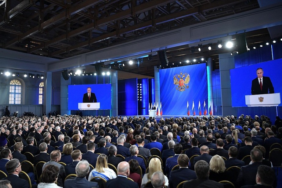 Путин: родители больных детей не должны остаться в безвыходной ситуации