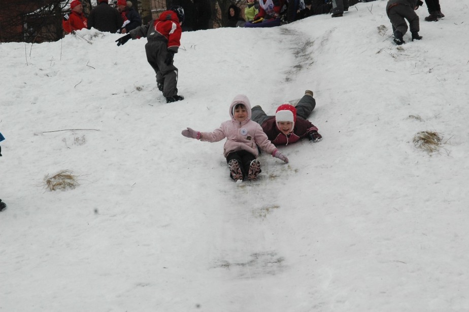 Многодетных хотят отправить на досрочную пенсию Многодетных хотят отправить на досрочную пенсию