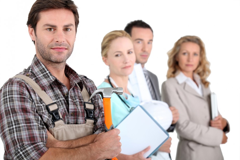 День защитника – профессиональный праздник не только военных