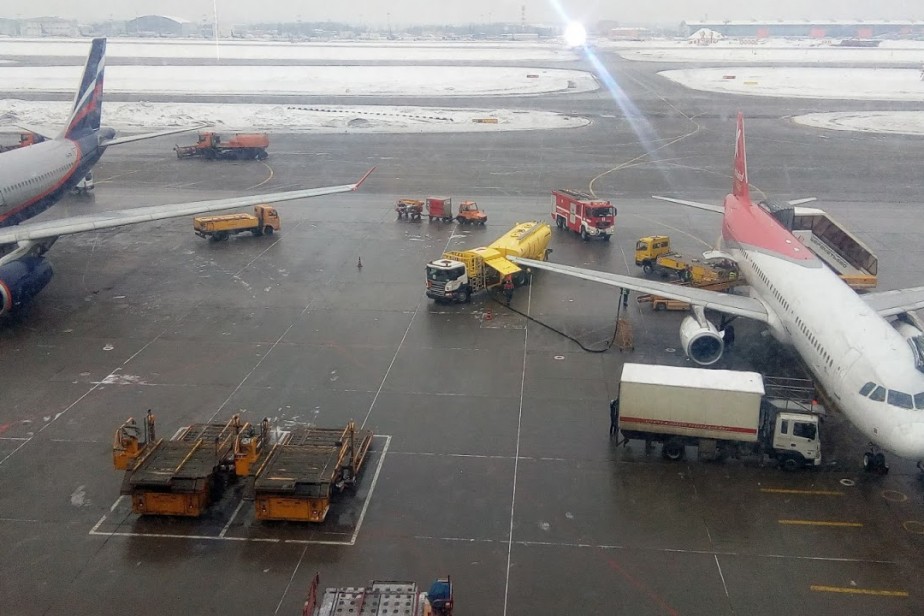 «Аэрофлот» увеличивает выплаты руководству и экономит на экипажах «Аэрофлот» увеличивает выплаты руководству и экономит на экипажах