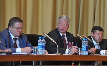 Ни шагу назад