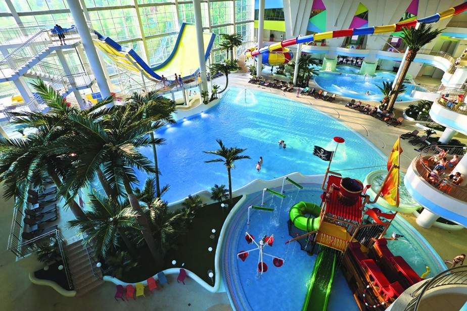 В бассейн с профсоюзной картой