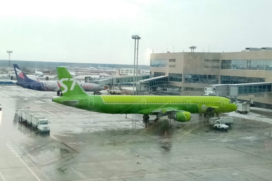 Российские аэропорты просят правительство о помощи