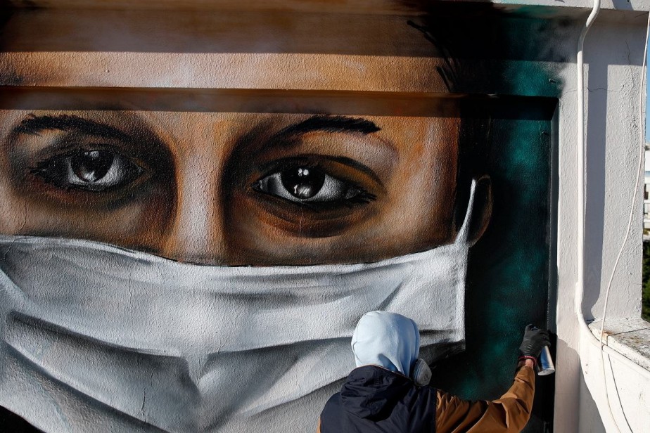 Медиков не обслуживаем