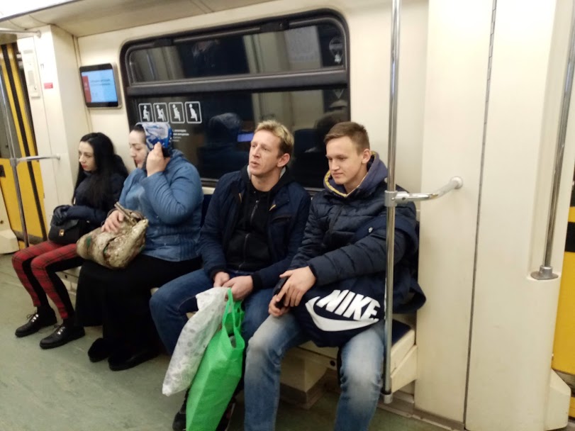 Московские власти предложили начинать рабочий день с 6 утра