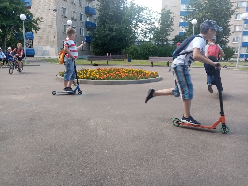 Профсоюзы помогли более чем 40 тысячам человек оформить выплаты на детей