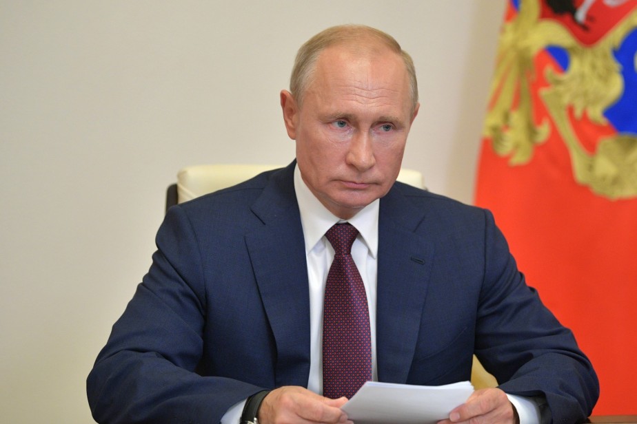 Путин заявил о скором дефиците рабочих рук в России Путин заявил о скором дефиците рабочих рук в России