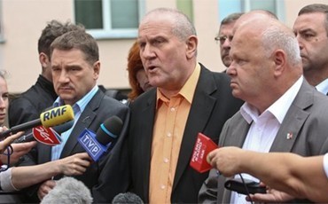 Такой диалог нам не нужен!