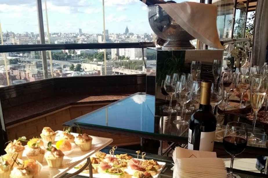 Роспотребнадзор рекомендует отказаться от корпоративов