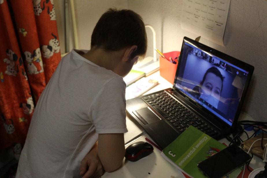 Дистант против ковида