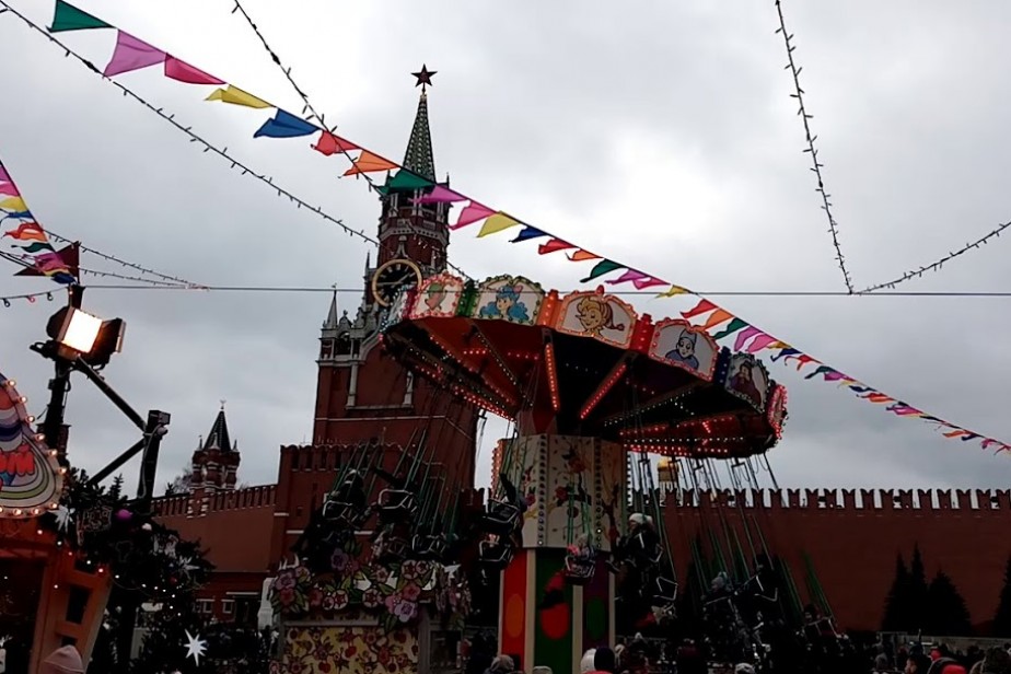 Зампред ФНПР отметил важность сохранения зарплаты 31 декабря