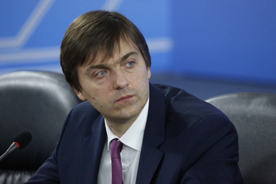 Министр просвещения рассказал о новых доплатах педагогам