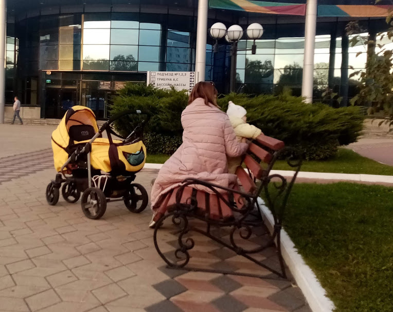 Депутат предложила увеличить ежемесячное пособие по уходу за ребенком