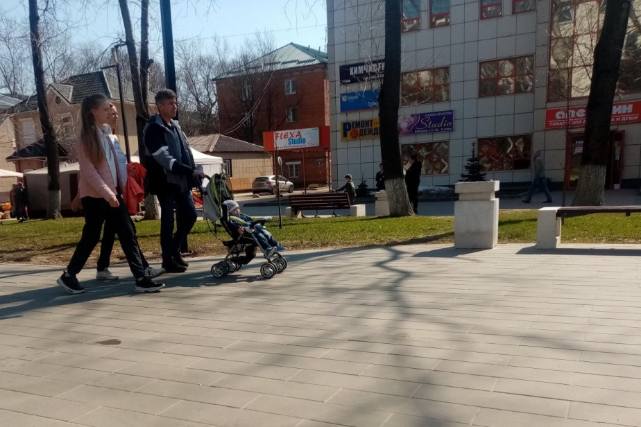 Половина российских компаний будут работать с 4 по 7 мая