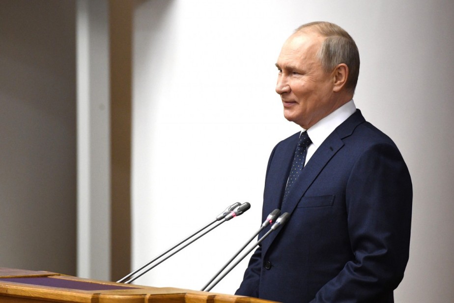 Песков рассказал о рабочем графике Путина на майские праздники Песков рассказал о рабочем графике Путина на майские праздники