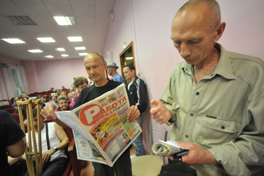 Упрощенный порядок регистрации безработных продлен до конца года