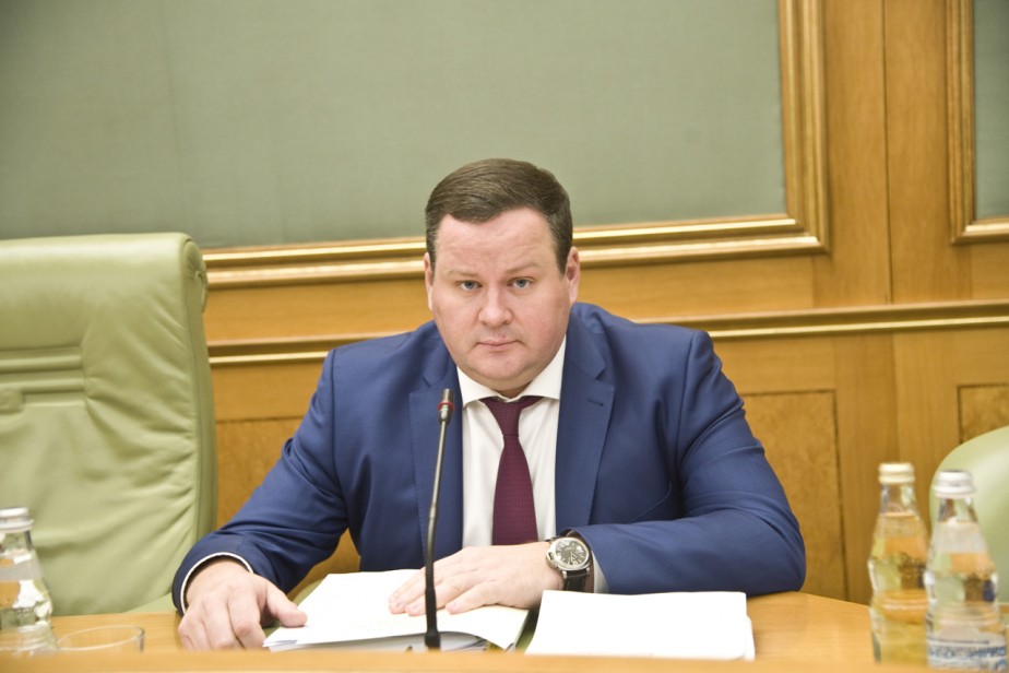 Котяков: Минтруд продолжит цифровизацию пособий и занятости Котяков: Минтруд продолжит цифровизацию пособий и занятости
