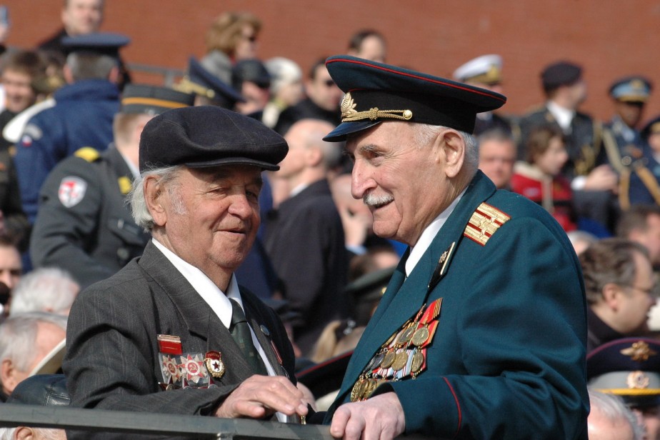 "Военные" пенсии проиндексируют на 8,6%