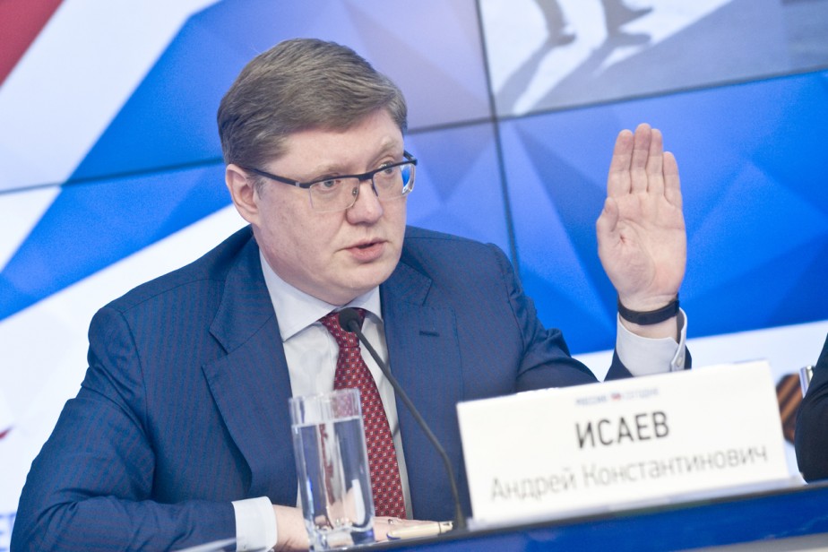 Исаев не видит причин для значительной безработицы