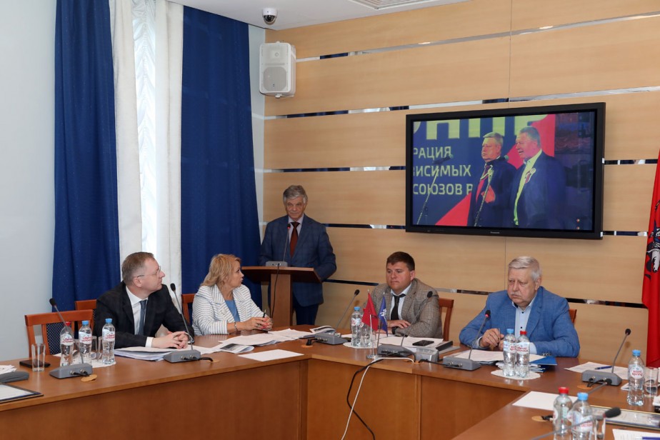 Итоги главных майских мероприятий