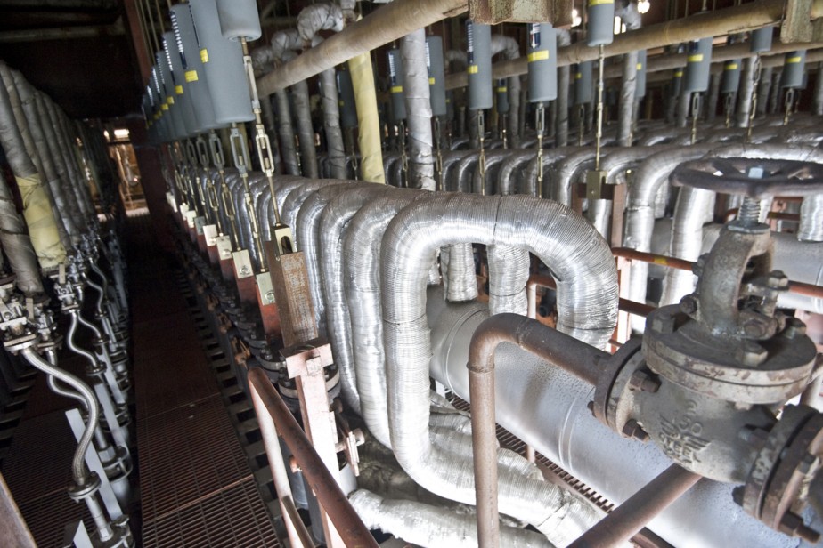 Российские миллиардеры начинают инвестировать в отечественный рынок