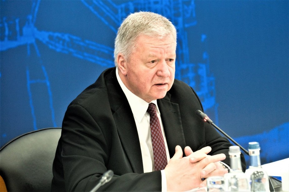 Шмаков выступил за нулевую квоту на иностранных рабочих